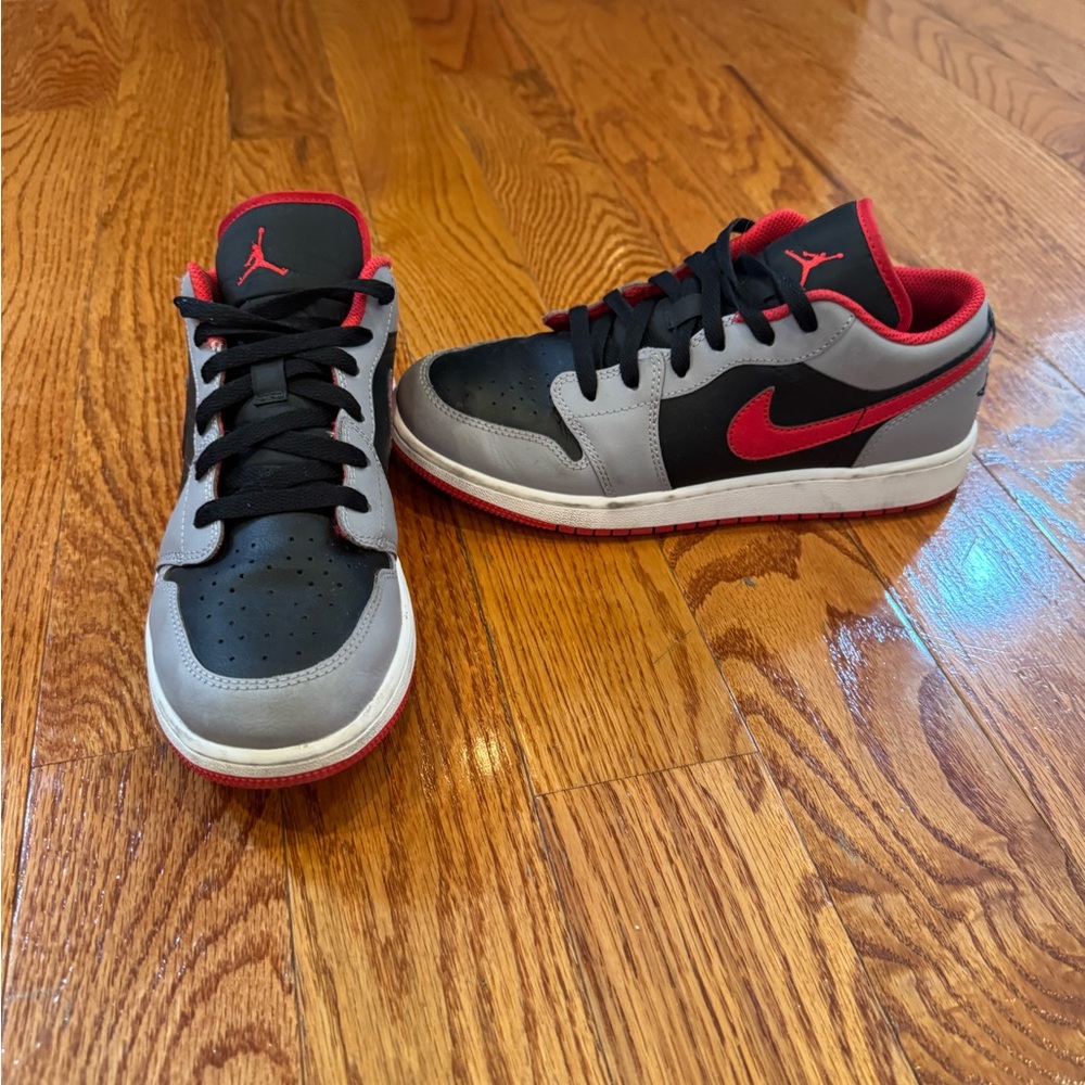 Nike Black and Red Sneakers